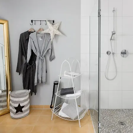 Gemütliches Zuhause Im Souterrain - Masblanche No 1 * Mühlhausen