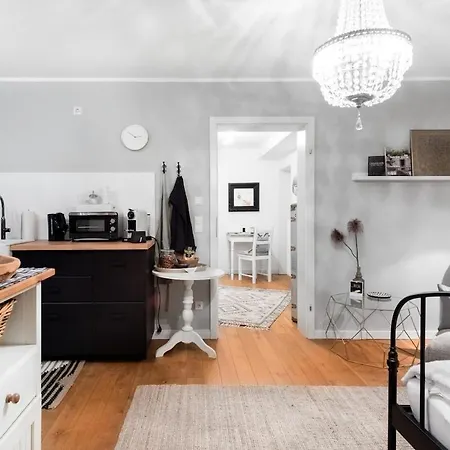 Gemütliches Zuhause Im Souterrain - Masblanche No 1